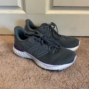 New Balance 880 running shoes